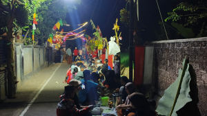 Malam Kemerdekaan di Sukaratu, Liwet Bersama Jadi Simbol Hangatnya Kebersamaan Warga
